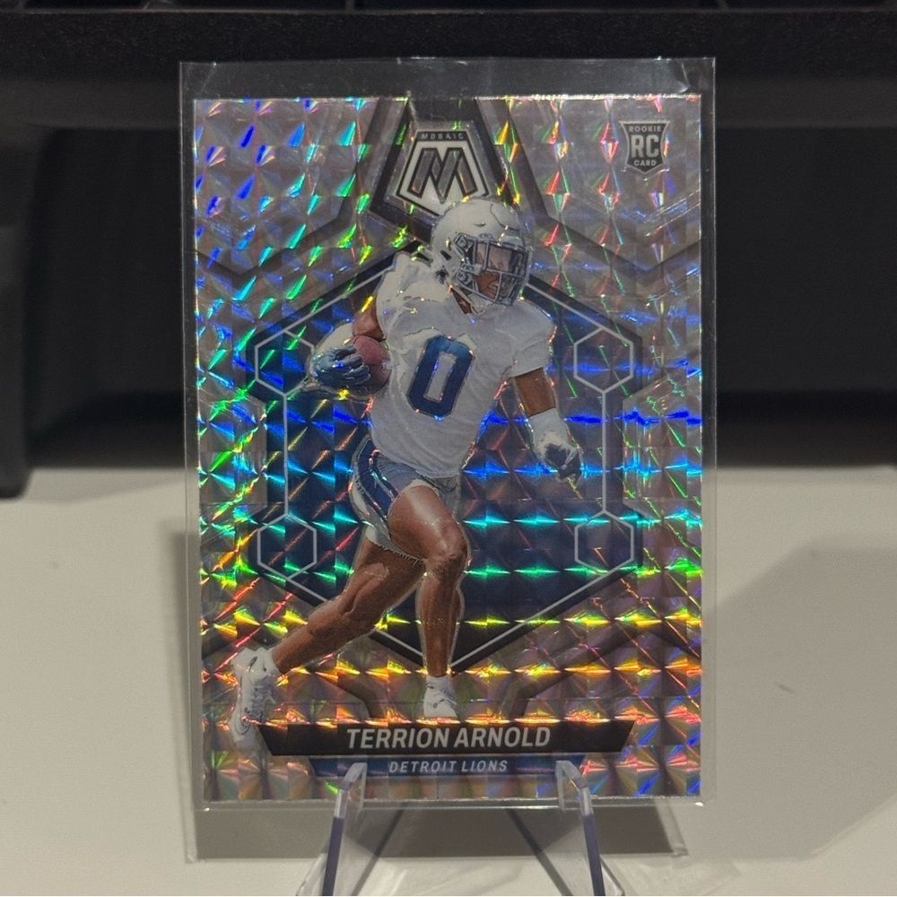 🔥 2024 Terrion Arnold Panini Mosaic Silver Prizm Rookie Card. Mint condition